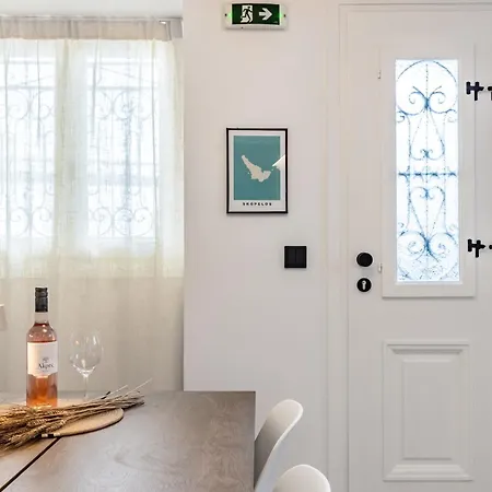 Feriehus The Blue Door - *
